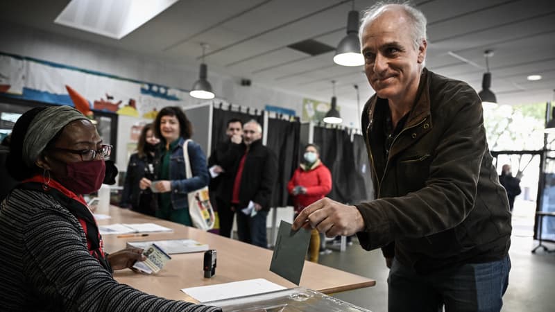 Résultats législatives: Philippe Poutou qualifié de justesse au second tour dans la 1re circonscription de l'Aude