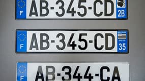 Selon les assurances il y aurait entre 300 000 et 400 000 fausses plaques minéralogiques en circulation sur le territoire français.