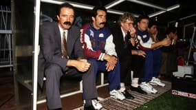 Artur Jorge sur le banc du PSG aux côtés de Denis Troch, août 1992