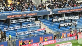 Les banderoles déployées par les ultras de Montpellier en début de match face à Nantes