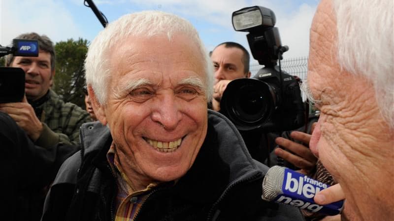 Christian Iacono, ancien maire UMP de Vence (Alpes-Maritimes) condamné pour le viol de son petit-fils qui a ensuite retiré ses accusations, est sorti jeudi de la prison de Grasse où il avait été réincarcéré le 9 janvier pour purger sa peine. /Photo prise