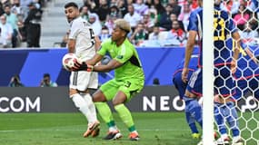 Le gardien Zion Suzuki lors du match entre le Japon et l'Irak, le 19 janvier 2024 en Coupe d'Asie