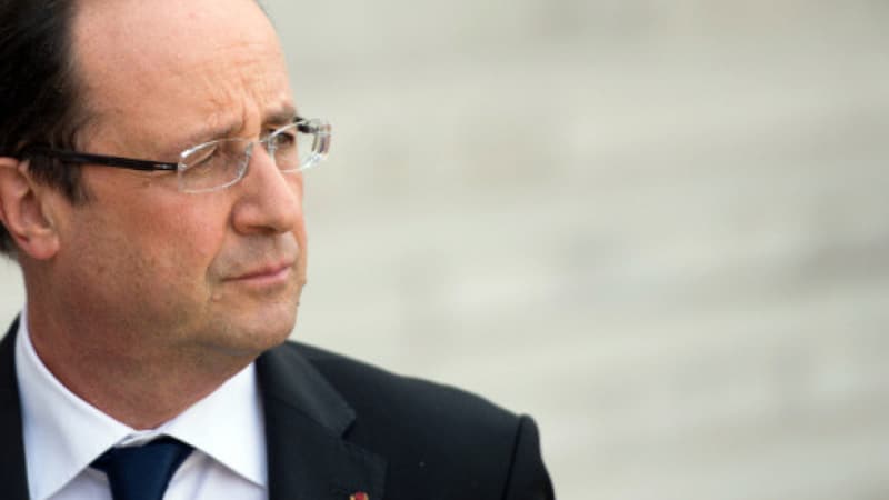 Près de deux cents interdictions de sortie du territoire ont été prononcées depuis un an pour éviter des départs pour "rejoindre les groupes terroristes en Syrie et en Irak - Jeudi 7 janvier 2016