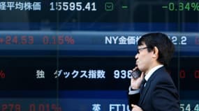 Le mot "déflation" n'apparaît pas dans le rapport économique mensuel japonais de novembre