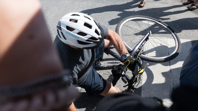 Le président américain Joe Biden a fait une chute à vélo sans gravité, à l'arrêt, samedi 18 juin 2022 dans l'État du Delaware
