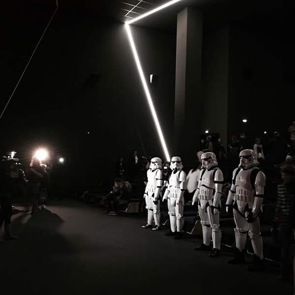 Projection du dernier Star Wars dans les cinémas EuropaCorp.