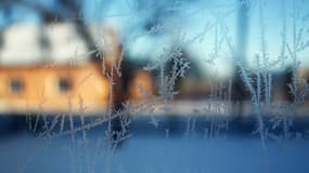 Image d'illustration du froid - gel sur une vitre