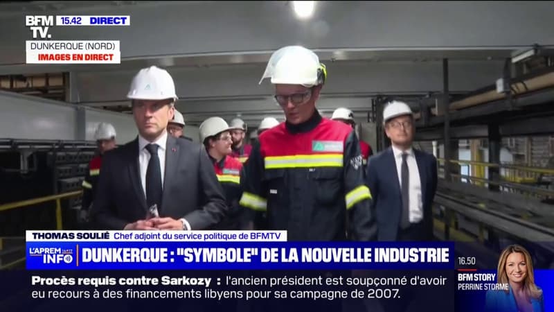 Emmanuel Macron arrive dans l'usine d'aluminium de Dunkerque