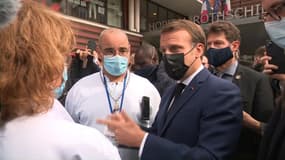 Emmanuel Macron à l'hôpital Rothschild à Paris, le 6 octobre 2020.