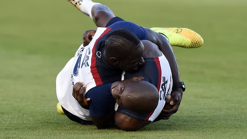 Mamadou Sakho et Rio Mavuba, les joueurs de l'équipe de France