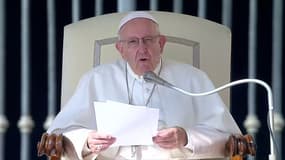 Pour le pape François, avorter est comme "engager un tueur à gages"