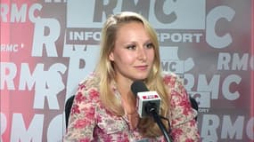 "Je suis de retour temporairement dans la vie publique, pour faire la promotion de cette école, ce n'est pas un retour politicien"