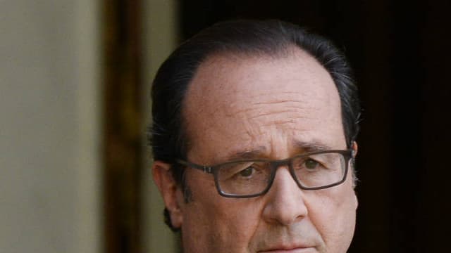 Le président de la République sur le péron du palais de l'Elysée.