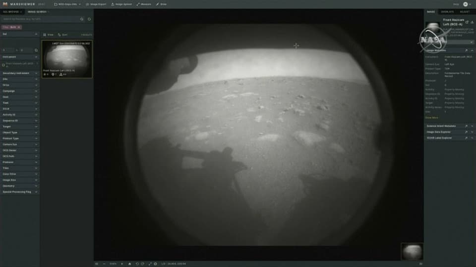 La première image prise par le rover Perserverance sur Mars. La première image prise par le rover Perserverance sur Mars.