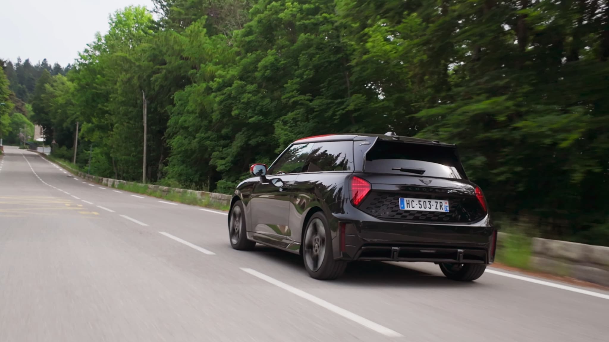 The Mini JCW Electric. The mini JCW Electric.