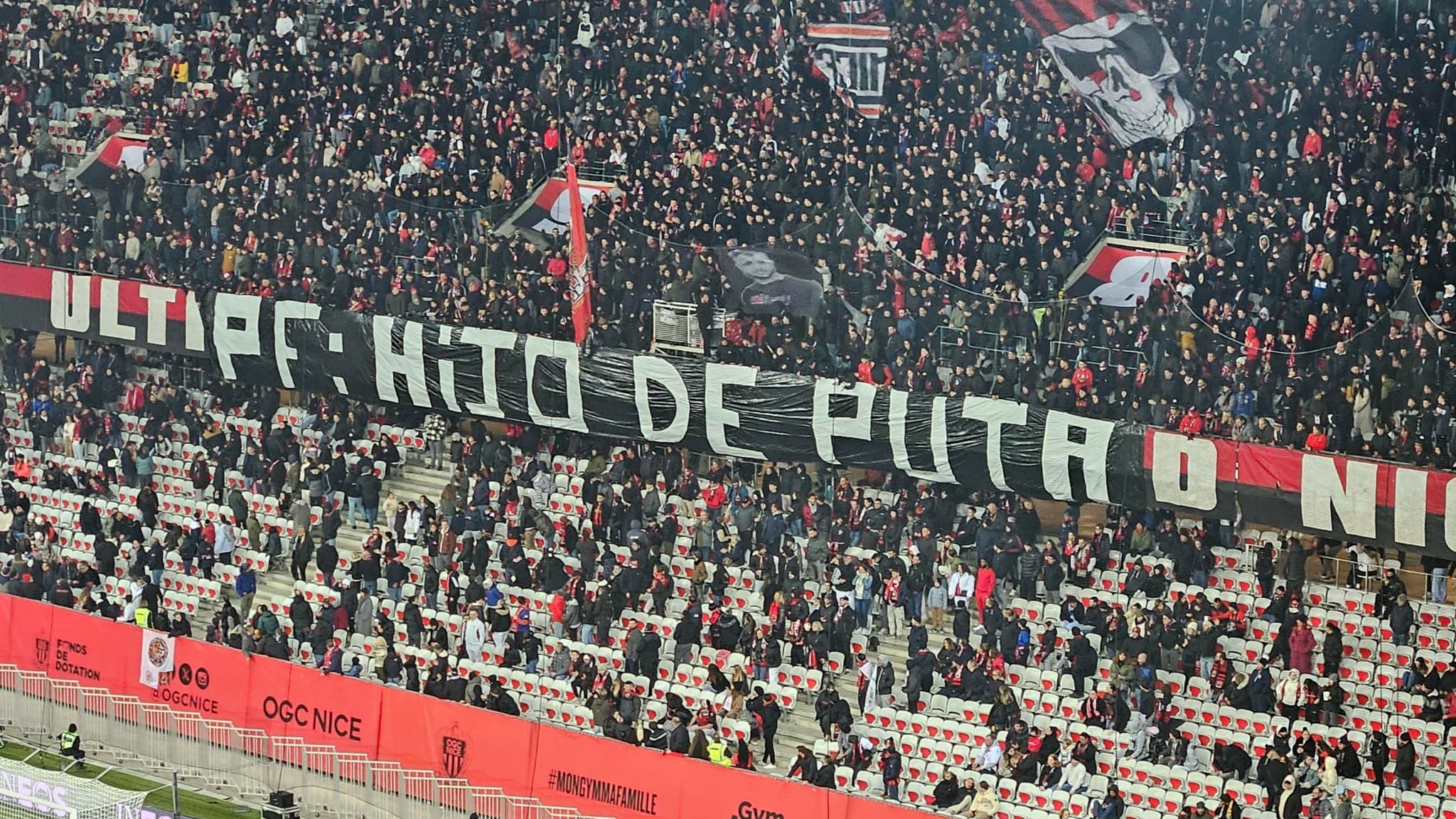 La banderole des supporters niçois lors de Nice-Rennes, le 3 janvier 2025.