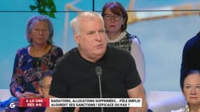 "Il faut arrêter avec le fantasme du chômeur feignant qui reste au lit toute la journée ! "