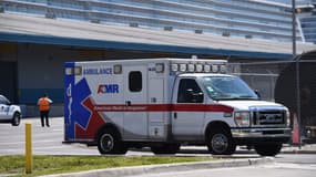 Une ambulance en Floride, ici le 4 avril 2020. Photo d'illustration.