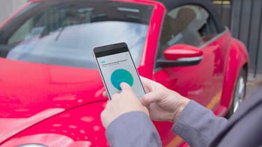 Qu'ils soit entre particuliers ou via des plates-formes dédiées, l'autopartage séduit de plus en plus et réduit le parc roulant.