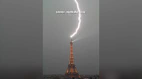 Le photographe Bertrand Kulik a pu immortaliser la foudre frappant la Tour Eiffel.
