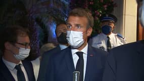 Emmanuel Macron à Bormes-les-Mimosas ce mardi soir.
