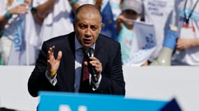 Mourad Boudjellal au meeting d'Emmanuel Macron à Marseille