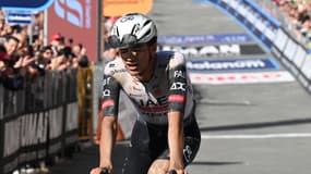 Isaac Del Toro lors de la 9e étape du Tour d'Italie, le 18 mai 2025