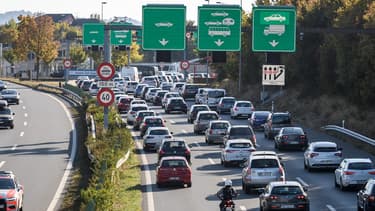 Un décret a déclaré d'utilité publique les travaux de création d'une liaison autoroutière à 2X2 voies de 17 km, au sud du Lac Léman.