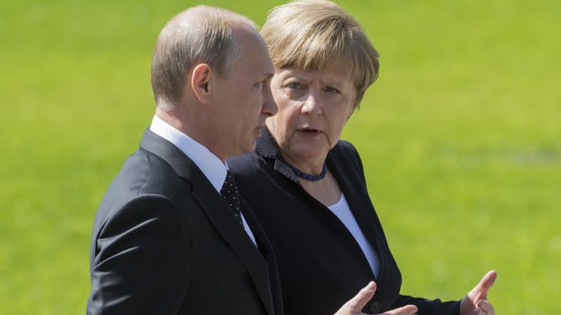 Vladimir Poutine et Angela Merkel le 10 mai 2015 à Moscou.