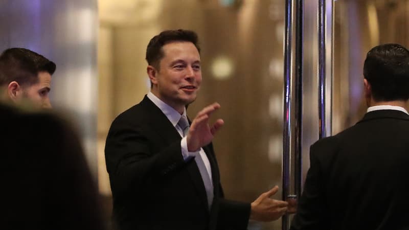En octobre dernier, Elon Musk a annoncé sa décision de se passer d'un service de communication pour faire ses annonces