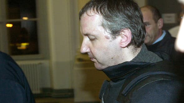 Jean-Paul Leconte comparaît le 1er février 2005 au palais de justice d'Amiens (Somme) pour le viol et le meurtre de Patricia Leclercq, 19 ans, tuée en juillet 2002.