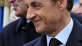 Selon le dernier baromètre mensuel BVA-Orange-L'Express-France Inter, François Fillon est préféré à Nicolas Sarkozy pour porter les couleurs de la droite à l'élection présidentielle de 2012, avec 46% d'opinions favorables pour le chef du gouvernement cont