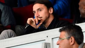 Zlatan Ibrahimovic dans les tribunes pour PSG-APOEL Nicosie