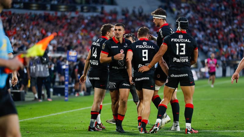 https://images.bfmtv.com/RywRUbzazLIHBHDJE__dZ8mG3V8=/0x37:2048x1189/800x0/images/Les-joueurs-du-Stade-Toulousain-face-a-La-Rochelle-en-demi-finale-de-Top-14-le-21-juin-2024-1889171.jpg