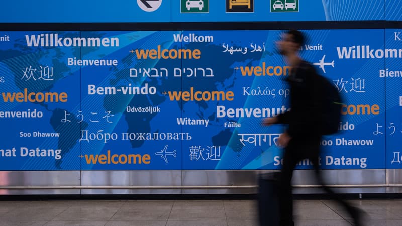 En stage à l'étranger, un étudiant birman empêché de rentrer dans son université américaine en raison des restrictions imposées par Donald Trump