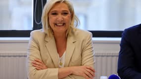 Marine Le Pen à son QG à Paris, le 11 avril 2022.