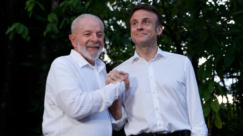 Les présidents Lula et Emmanuel Macron, le 26 mars 2024 au Brésil
