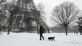 La Tour Eiffel sous la neige, le 7 février 2018.