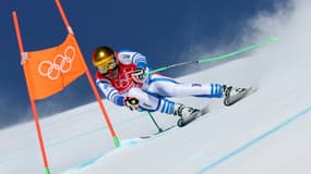 Le Français Johan Clarey, lors du 2e entraînement sur la piste de la descente olympique des Jeux de Pékin, le 4 février 2022 à Yanqing