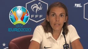 Euro 2020 : "Il faut des modèles de joueuses et aussi d'arbitres" lance Frappart
