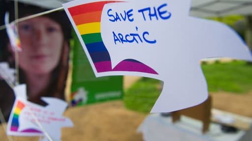 Une manifestation organisée par Greenpeace s'est tenue le 27 octobre contre le projet russe de forer en Arctique.