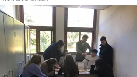 Les gilets jeunes structurent leur mouvement.