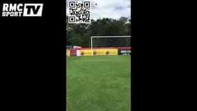 Lewandowski touche la barre les yeux bandés