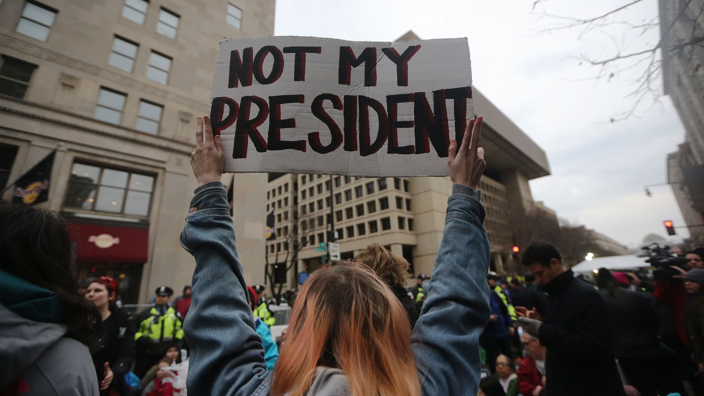 une manifestation anti-Trump le jour de l'investiture du 45e président des Etats-Unis, le 20 janvier 2017, à Washington. 