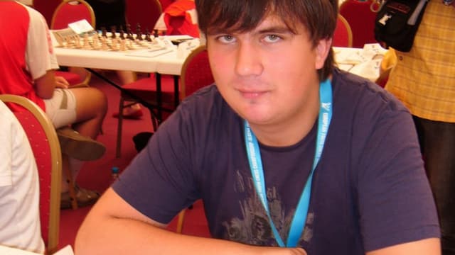 Le grand maître d'échecs russe Ivan Boukavchine, le 15 septembre 2011 en Bulgarie. 
