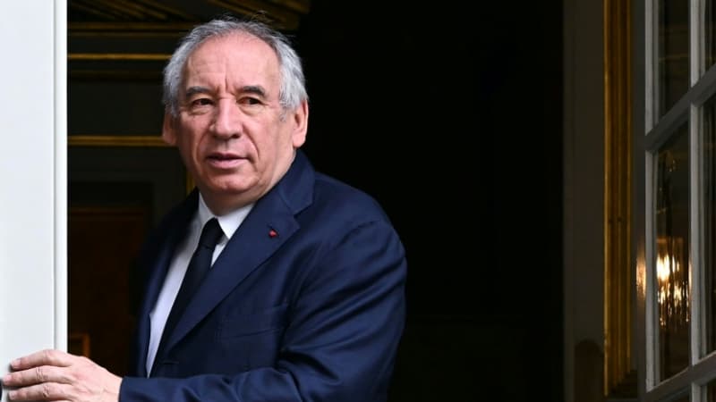 Vote de confiance: François Bayrou estime que des forces politiques en 