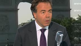 Le ministre de l'Education nationale, Luc Chatel, sur BFMTV et RMC.