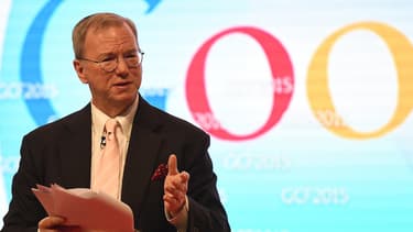 La progression des clics sur les publicités n’a été que de 14% au quatrième trimestre, contre 17% au troisième. (Photo : Eric Schmidt, président de Google)