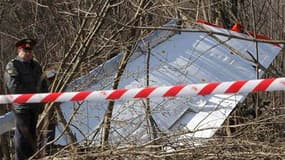 Le président Lech Kaczynski et plusieurs autres personnalités polonaises ont trouvé la mort samedi dans un accident d'avion à l'approche de l'aéroport de Smolensk, dans l'ouest de la Russie. Le Tupolev emportait 97 personnes. Il n'y a aucun survivant. /Ph