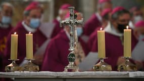 Les évêques se réunissent à Lourdes pour voter de nouvelles mesures contre les violences sexuelles dans l'Eglise.